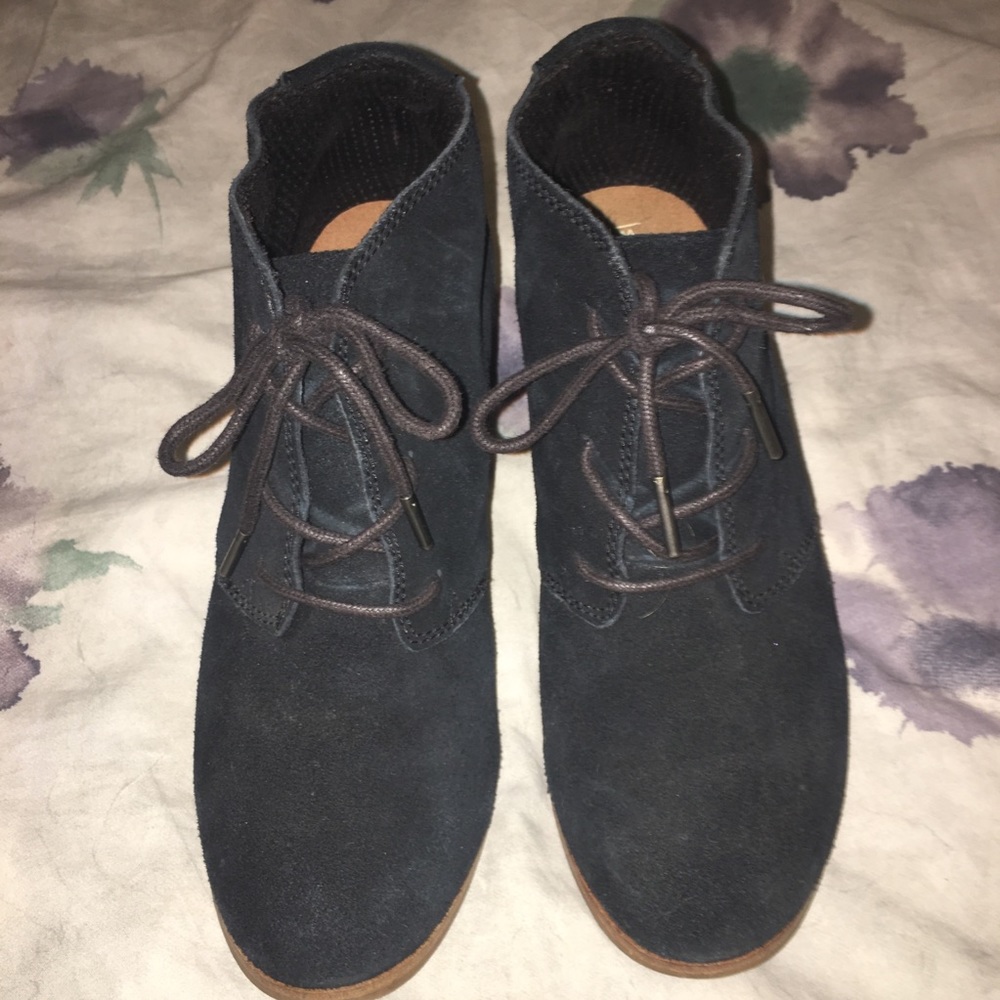 Black Lace-Up Suede Ankle Boot